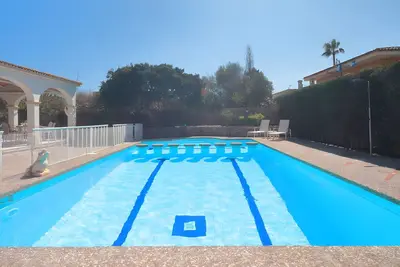 Image de Chalet 'Can Canto Mediterranea X 6 Pax' avec piscine privée, Wi-Fi et climatisation