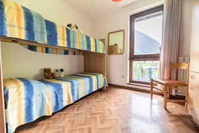 Image de Appartement \"Trilocale 5\" avec jardin partagé, balcon et Wi-Fi