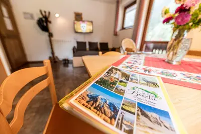 Image de Appartement 'Trilocale 6' avec jardin partagé, balcon et Wi-Fi