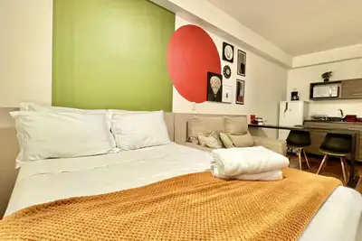 Image de Studio Complete | Sleeps 4 | Pool + Batel