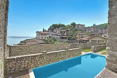 Image de Magnolia House With Shared Pool, Gardone Riviera, Italy
