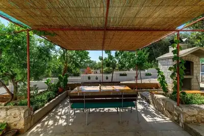 Image de Appartement de deux chambres avec le balcon et la vue sur le mer Raslina, Krka (A-24304-b)