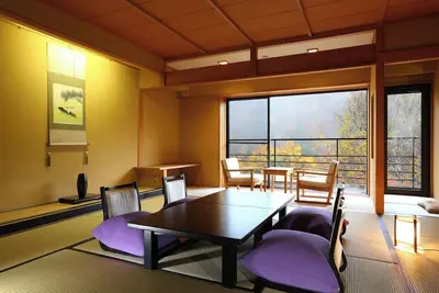 Image de 3 people available New building Hishotei Japane / Matsumoto Nagano