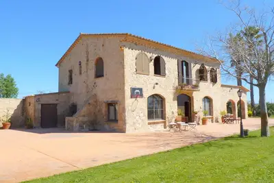 Image de Villa spacieuse avec piscine à St Pere Pescador
