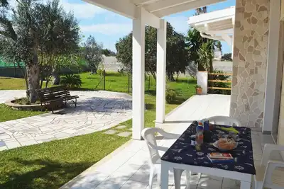 Image de Confortable maison de vacances italienne avec jardin et barbecue