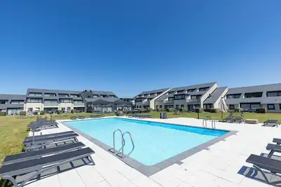 Image de Unwind in Comfort w/ Breathtaking Views of the Dunes – Ideal Beachfront Escape!