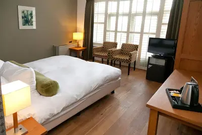 Image de Stay Close to Nature with Full Comfort! Indoor Pool! Free Parking