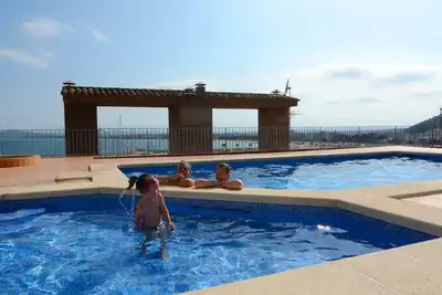 Image de Appartement en bord de mer avec vue