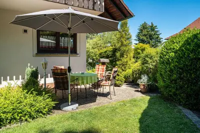 Image de Appartement \"1\" avec terrasse partagée, jardin partagé et Wi-Fi