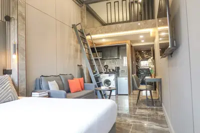 Image de Deluxe Cozy Family Loft Studio @ Somerserset/Orchard Area