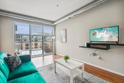 Image de Stunning CozySuites 2br Mill District w/ pool #02