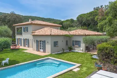Image de Villa à Ramatuelle - proche du village et des plages