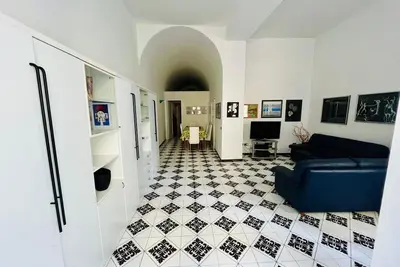 Image de 75m2 apartment for 4 pax a few steps from Piazza Tasso