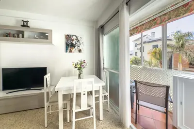 Image de Appartement central avec balcon à Estepona