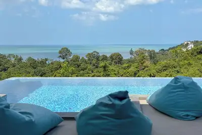 Image de Stunning 3-bedroom villa with private pool, sea views, and terrace