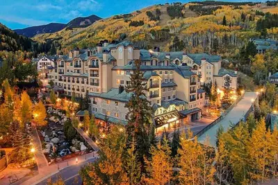 Image de Contemporary 3br ski in/ski out condo in Beaver Creek w/ heated pool, gym & more
