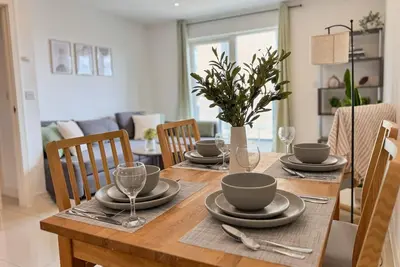 Image de Easy Wembley Access • Quiet Retreat 1br Apartment