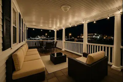 Image de Incredible beach views, dream porch, grill, 4 badges, parking, fast wifi