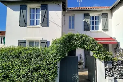 Image de Biarritz, maison de ville entre Bibi Beaurivage et St Martin 6 couchages