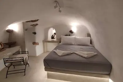 Image de The Commander's Cave