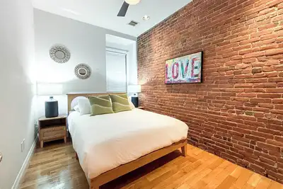 Image de Charming 1-bedroom apartment in superb Boston with WiFi, Ac
