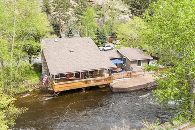Image de Riverside Rental steps from downtown