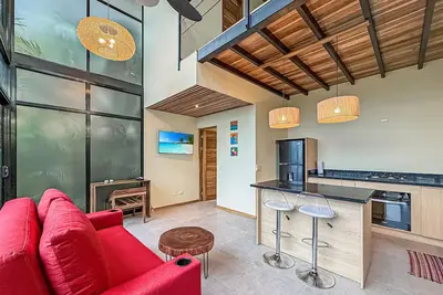 Image de Estrellas #2 - Beautiful 1-bed cabin w/ WiFi, Ac and Ocean View in Puerto Viejo!