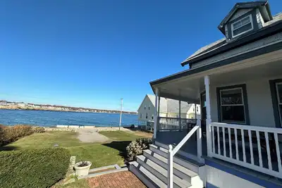 Image de Oceanfront home, just steps to Short Sands Beach!