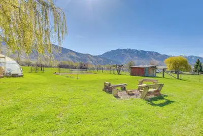 Image de 5 Mi to Downtown Logan: Scenic Retreat w/ Patio