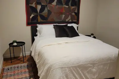 Image de Metro Art Loft + 5 Mins Downtown Richmond