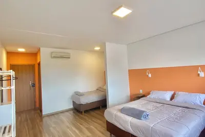 Image de Cozy room in shared house. Easy access location.
