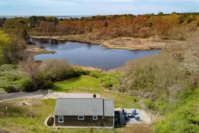 Image de Chatham Pond Side Cottage 2-bedroom with Ac