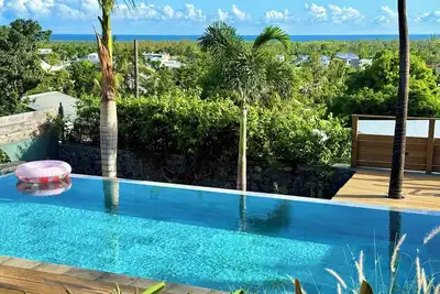 Image de Villa Acacias, Villa Acacias, piscine et vue panoramique