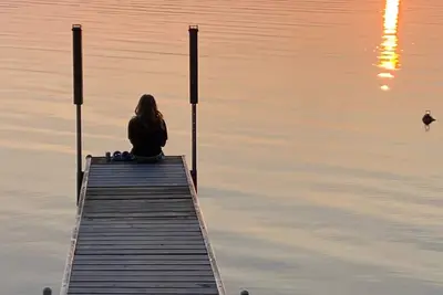 Image de Lakefront Getaway – Swim, relax, and unwind by the water