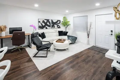 Image de Amazing 2br/1ba Close to Everything — Great for Work, Relaxing & Vacation!