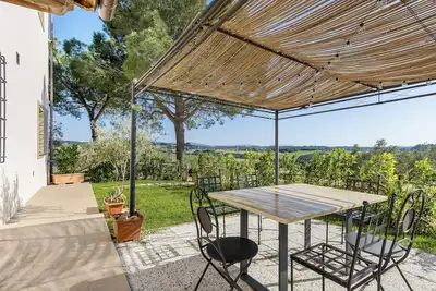 Appartement 'Matti - Margot' avec jardin privé, Wi-Fi et climatisation