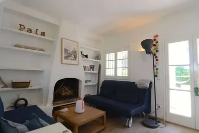 Image de Maison près de la Plage avec Piscine