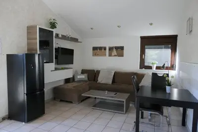 Image de \"Relaxed time out in the Haselbusch vacation home: your home by the lake! \"