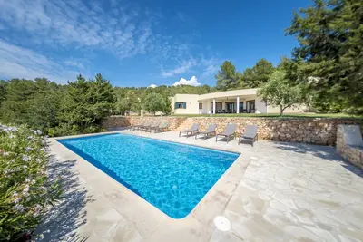 Image de Villa Ă San Jose avec 4 chambres Ă coucher, 8 couchages