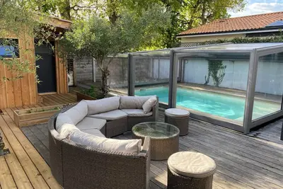 Image de Villa à l'abri des regards sur le Bassin d'Arcachon avec piscine privée chauffée