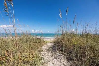 Image de Castaway Cottage – paradise at the beach!