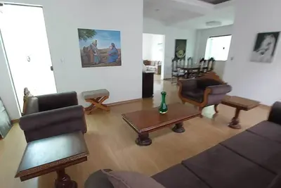 Image de Stay in a Private Suite with Mountain Views