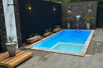 Image de Spacious farm in RibeirĂŁo Preto with swimming pool, green area and barbecue