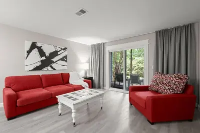 Image de New Charming, Peaceful Escape New