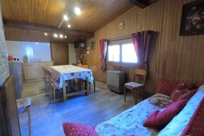 Image de 2ème étage, balcon, parking, casier à ski, 60m², Valloire