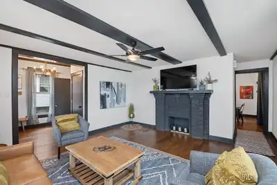 Image de Spacious Norwood Home: 3br, 2ba, Near Stadiums, Riverbend & Downtown