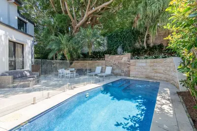Image de Villa Rose Bay - with Pool and Harbour Bridge Views