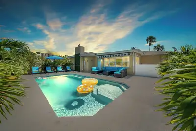 Image de Villa Paradisus. Heated Pool! 6 min to the beach