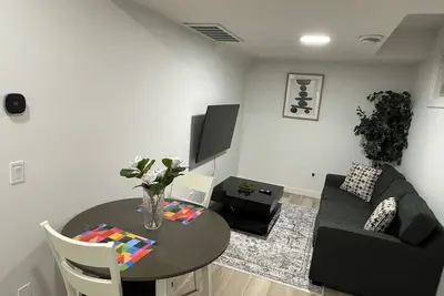 Image de Newly Built Home Away from Home - Close to Wem and River Cree Resort/Casino