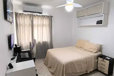 4 min walk to the beach, complete apartment!